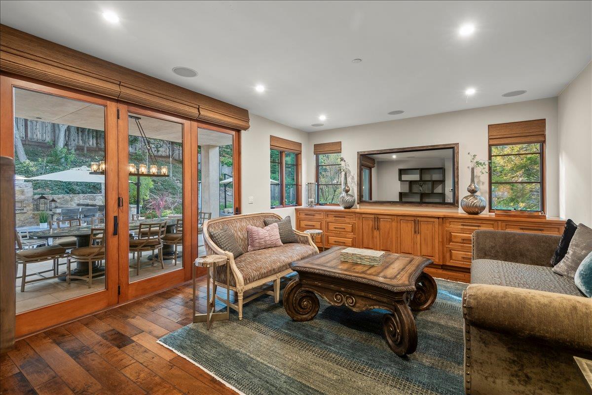 Detail Gallery Image 37 of 80 For 1571 Fairway Dr, Los Altos,  CA 94024 - 5 Beds | 5 Baths