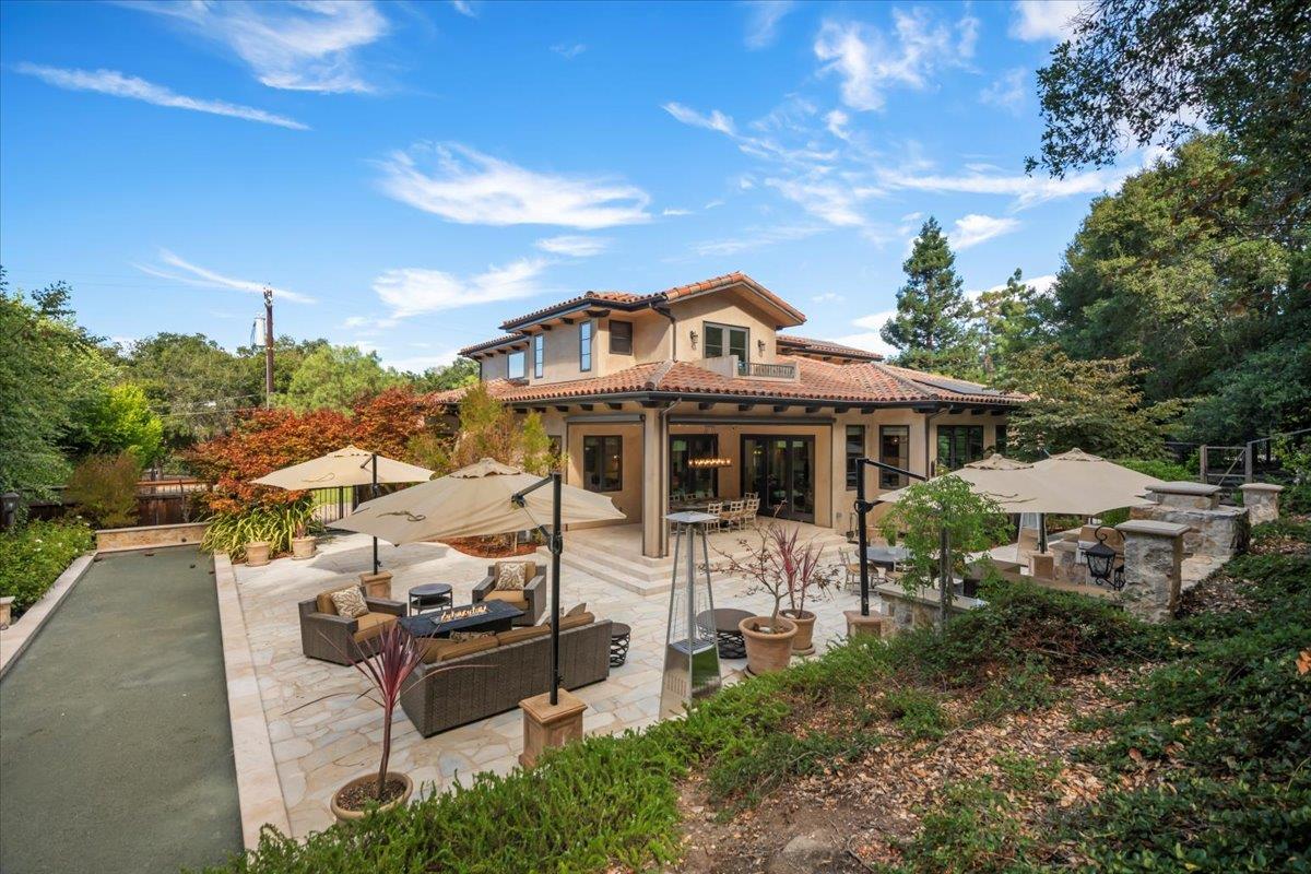 Detail Gallery Image 71 of 80 For 1571 Fairway Dr, Los Altos,  CA 94024 - 5 Beds | 5 Baths