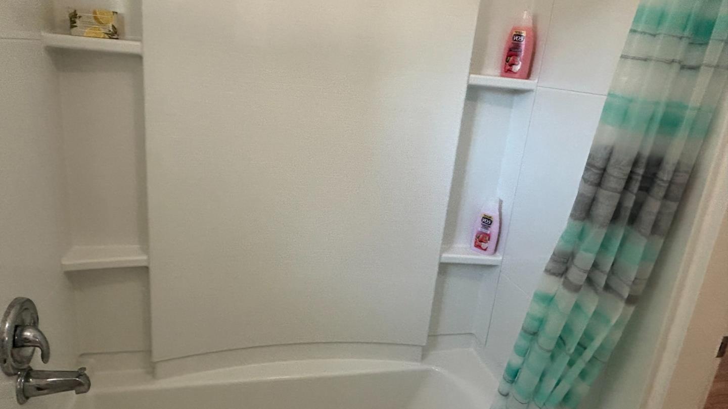 Detail Gallery Image 5 of 40 For 14748 Uhl Ave, Clearlake,  CA 95422 - 3 Beds | 1 Baths