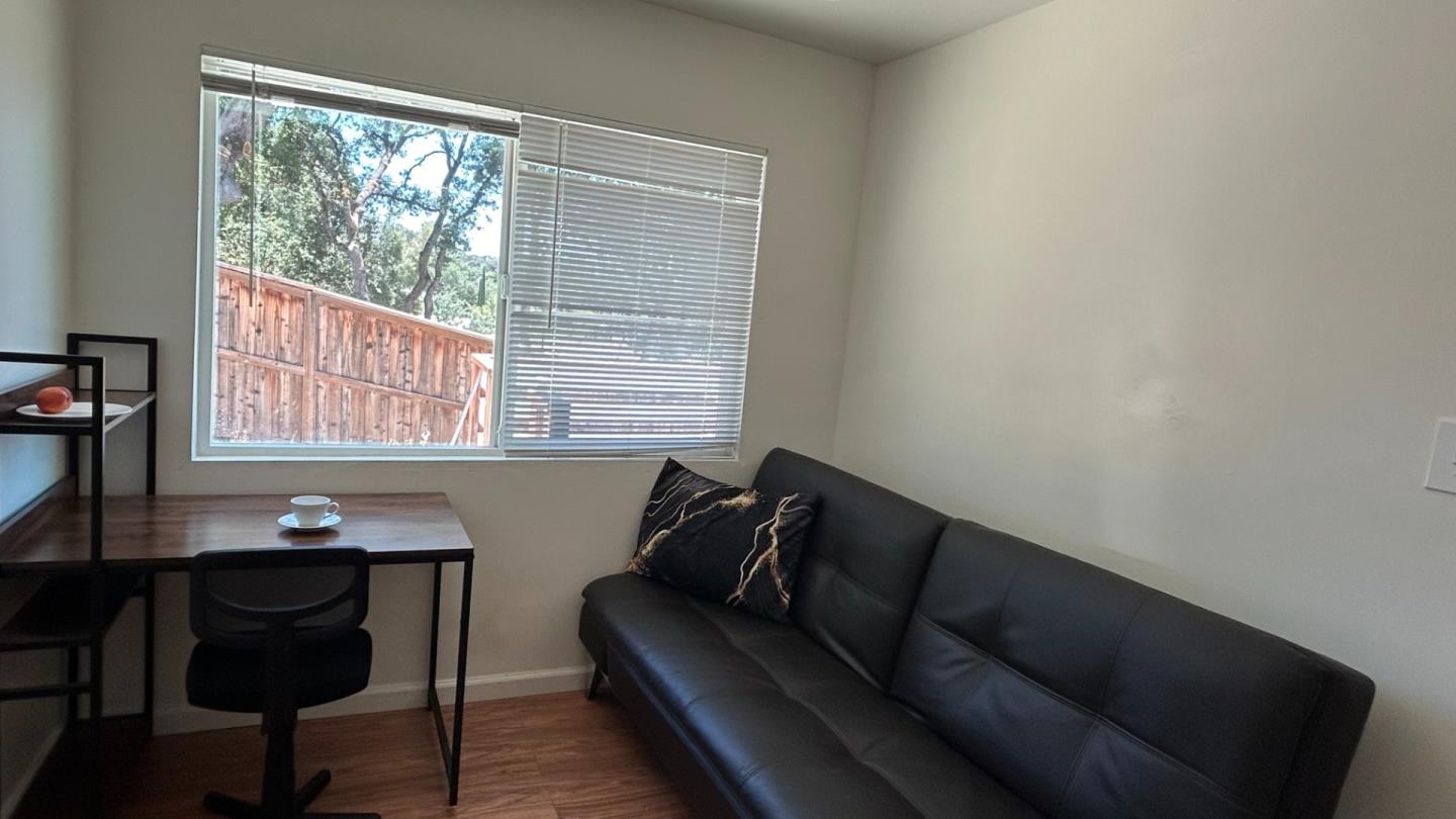 Detail Gallery Image 9 of 40 For 14748 Uhl Ave, Clearlake,  CA 95422 - 3 Beds | 1 Baths