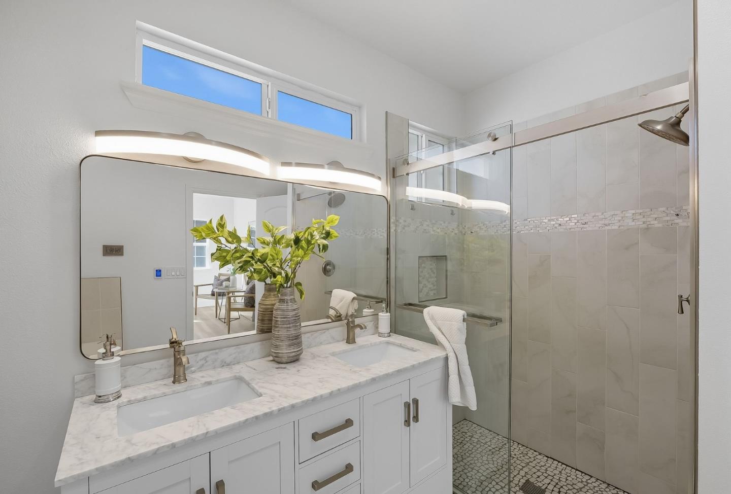 Detail Gallery Image 18 of 37 For 484 Latona Ct, San Jose,  CA 95111 - 4 Beds | 3 Baths