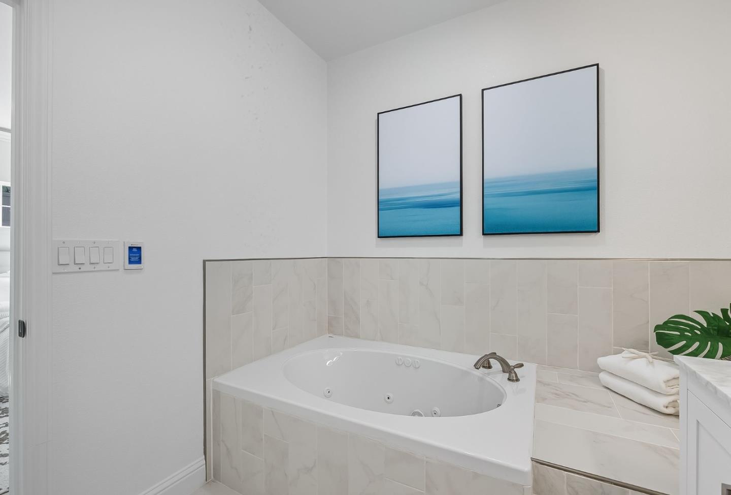 Detail Gallery Image 20 of 37 For 484 Latona Ct, San Jose,  CA 95111 - 4 Beds | 3 Baths
