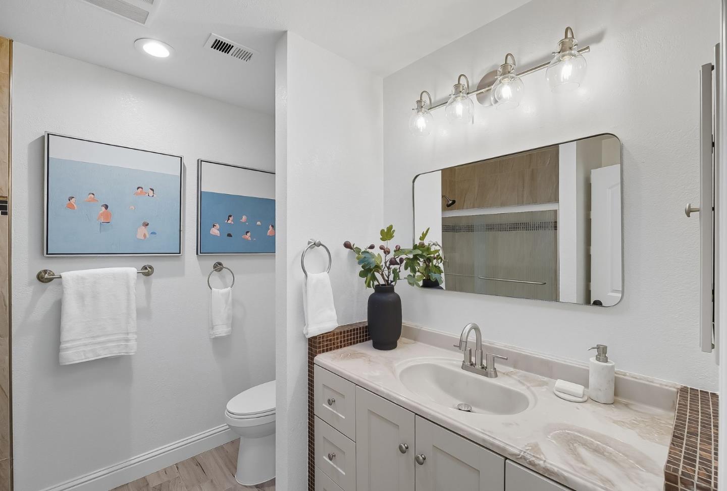 Detail Gallery Image 23 of 37 For 484 Latona Ct, San Jose,  CA 95111 - 4 Beds | 3 Baths