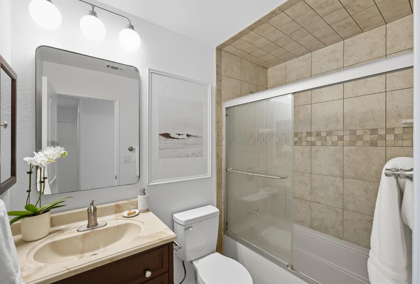 Detail Gallery Image 27 of 37 For 484 Latona Ct, San Jose,  CA 95111 - 4 Beds | 3 Baths