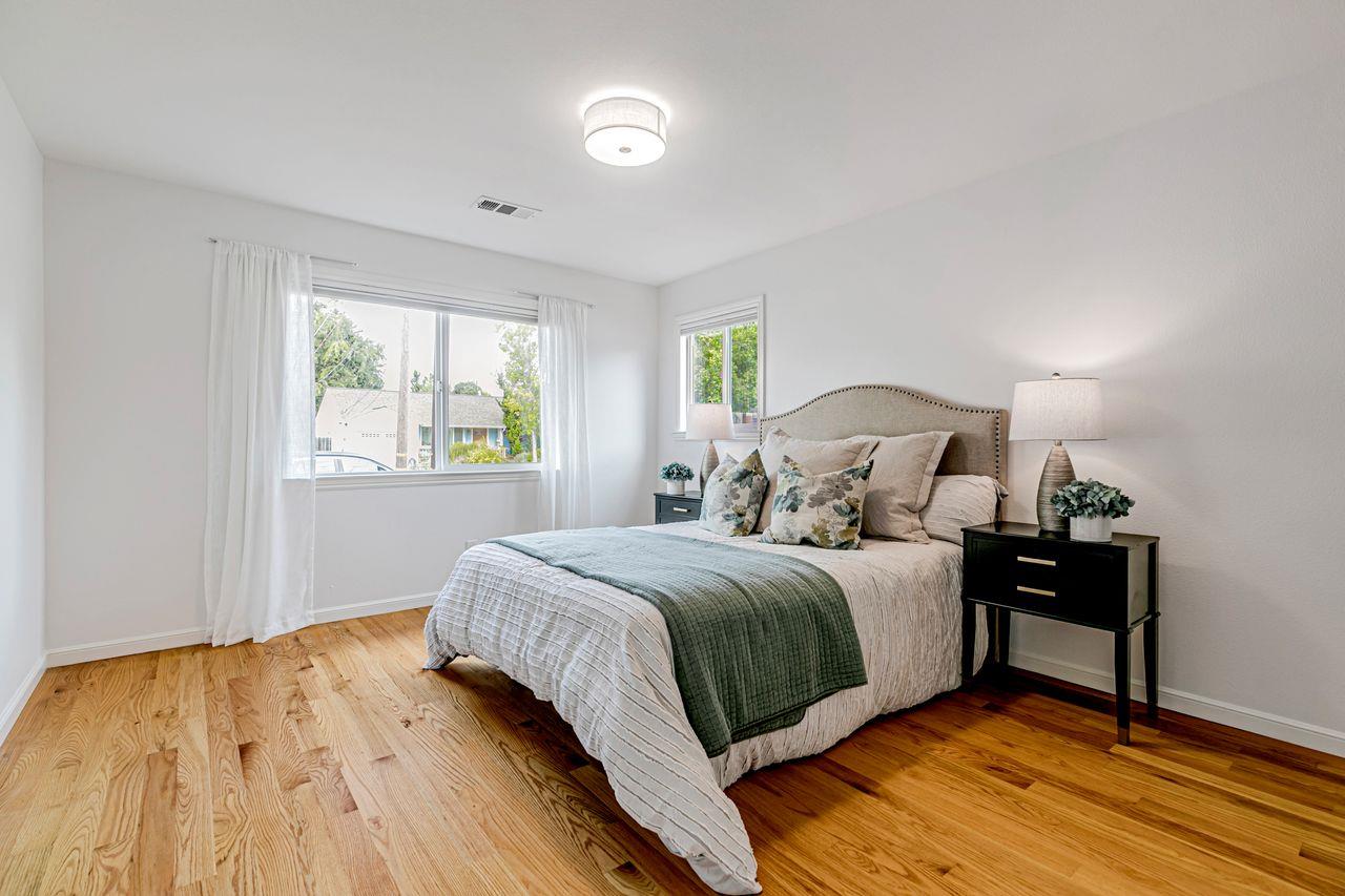Detail Gallery Image 20 of 37 For 545 E Olive Ave, Sunnyvale,  CA 94086 - 4 Beds | 3 Baths