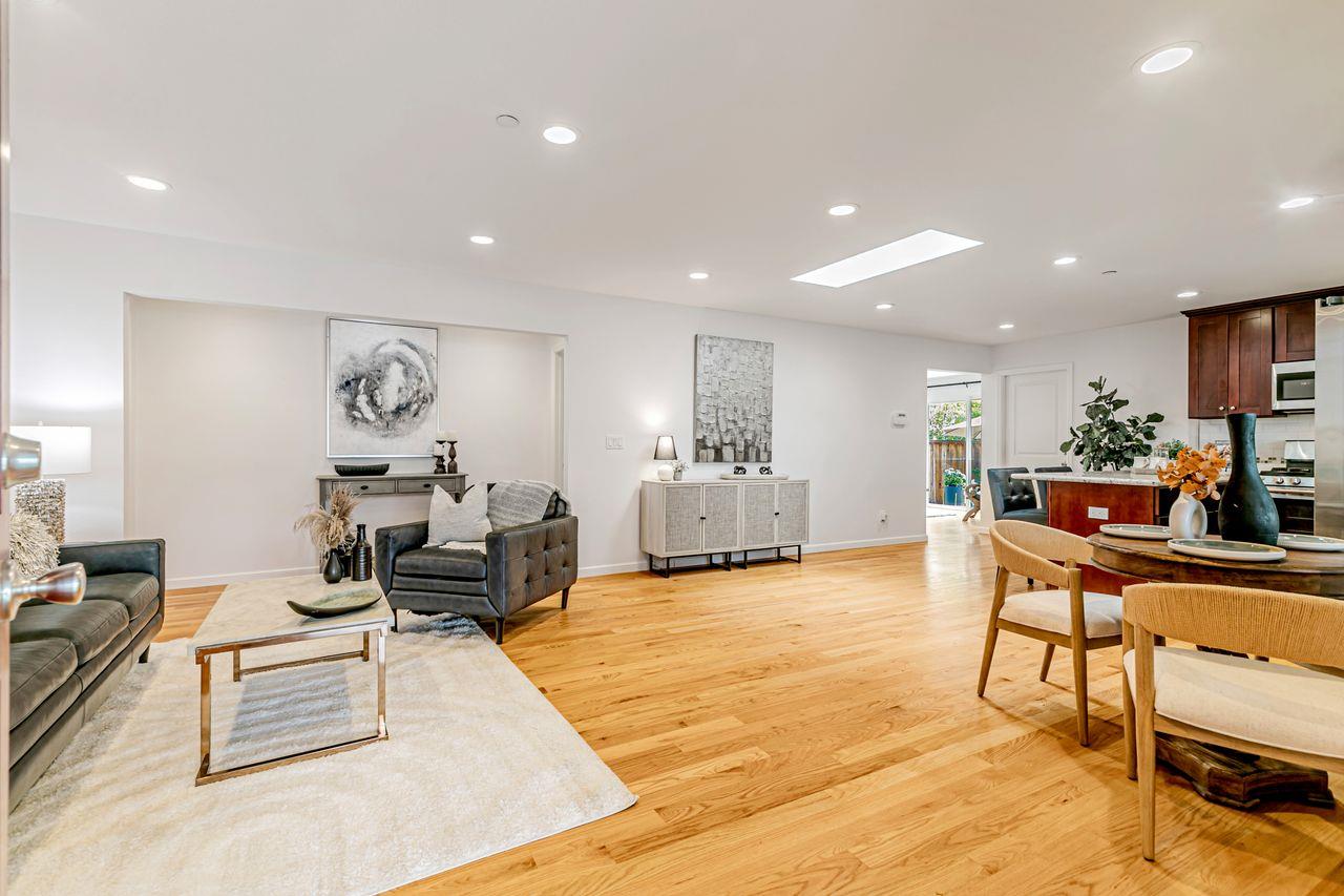 Detail Gallery Image 5 of 37 For 545 E Olive Ave, Sunnyvale,  CA 94086 - 4 Beds | 3 Baths