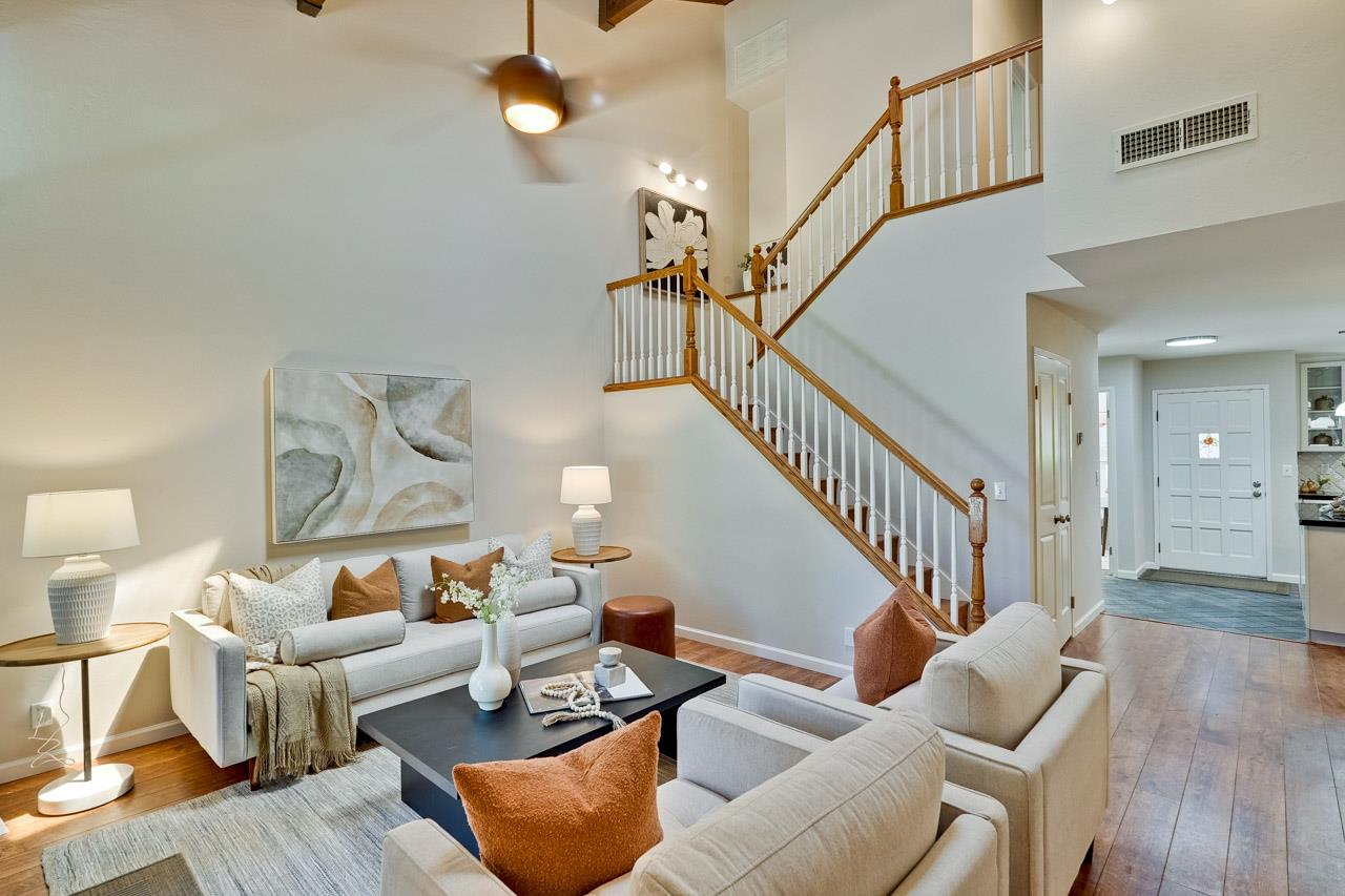 Detail Gallery Image 7 of 76 For 268 Andsbury Ave, Mountain View,  CA 94043 - 3 Beds | 2 Baths