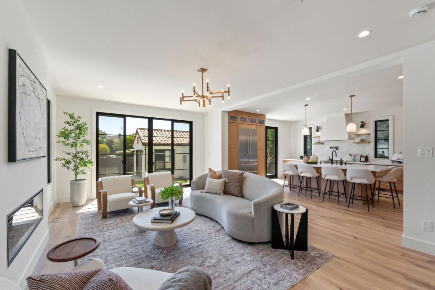 Detail Gallery Image 5 of 29 For 201 Burlingame Ave, Burlingame,  CA 94010 - 4 Beds | 3/1 Baths