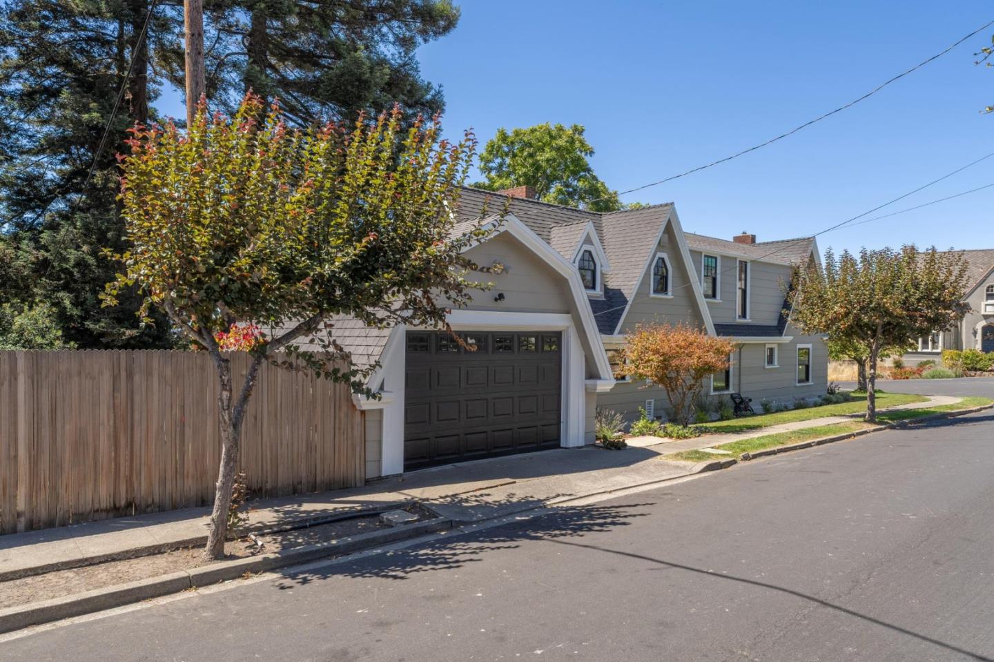 Detail Gallery Image 121 of 129 For 5340 Barrett Ave, El Cerrito,  CA 94530 - 3 Beds | 2 Baths