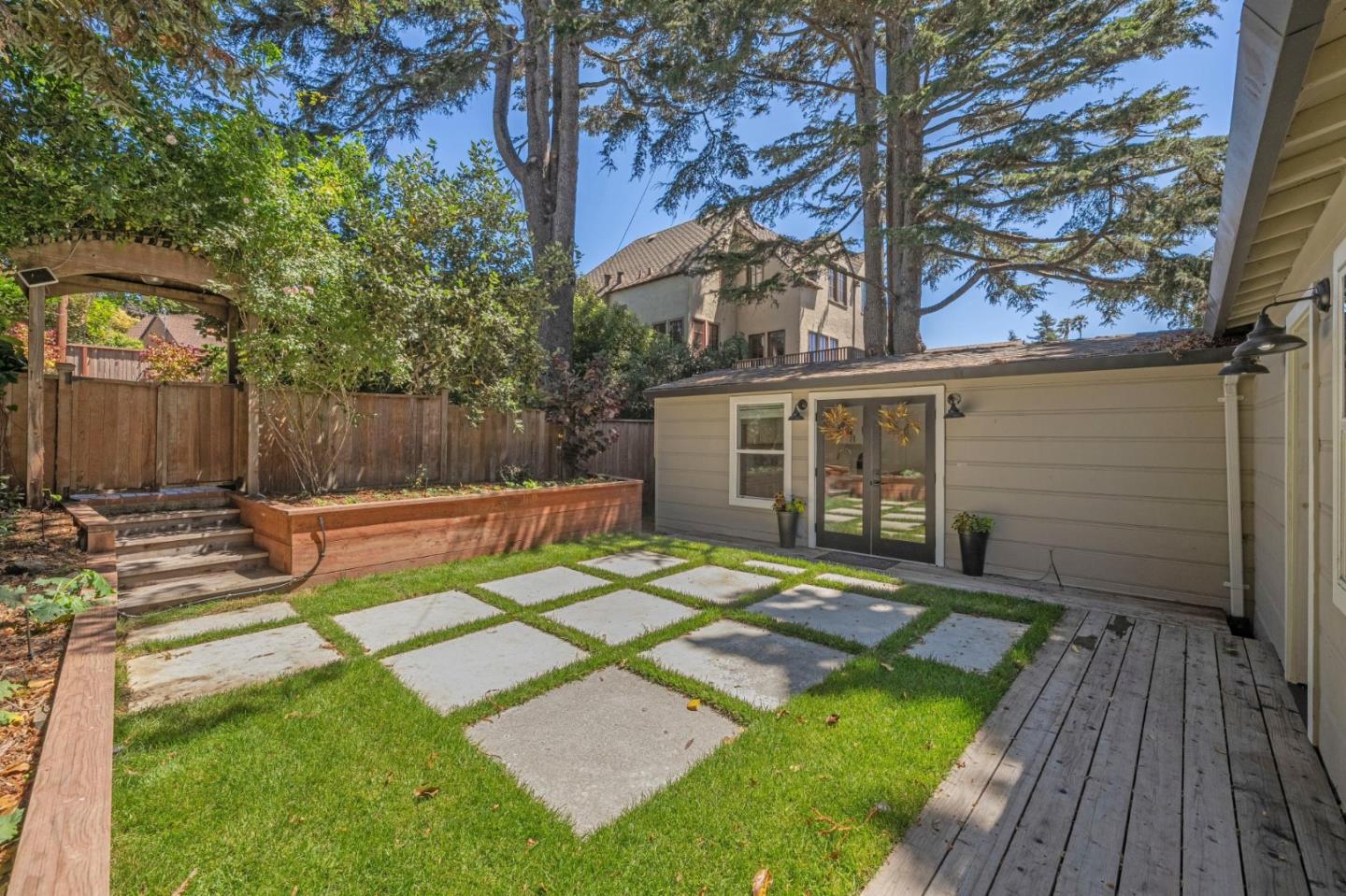 Detail Gallery Image 75 of 129 For 5340 Barrett Ave, El Cerrito,  CA 94530 - 3 Beds | 2 Baths