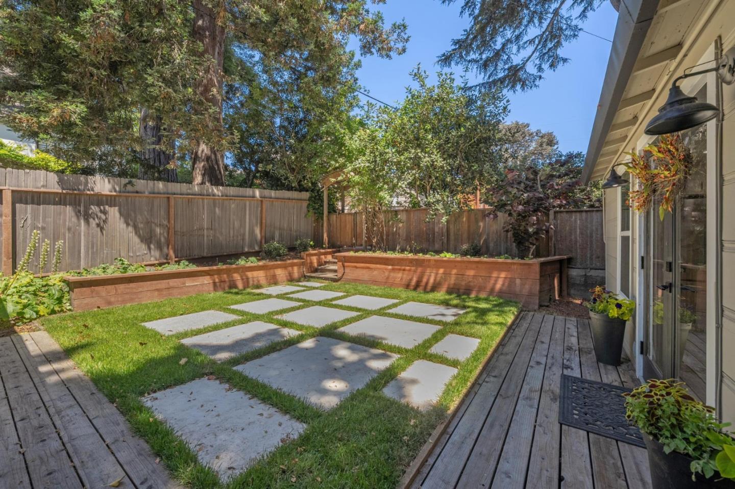 Detail Gallery Image 76 of 129 For 5340 Barrett Ave, El Cerrito,  CA 94530 - 3 Beds | 2 Baths