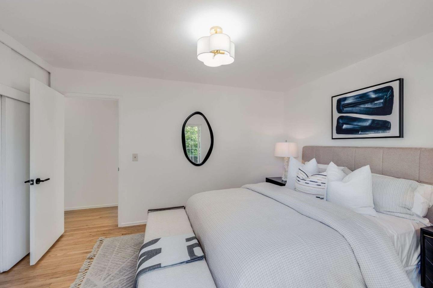 Detail Gallery Image 14 of 37 For 10800 W Estates Dr, Cupertino,  CA 95014 - 4 Beds | 2 Baths