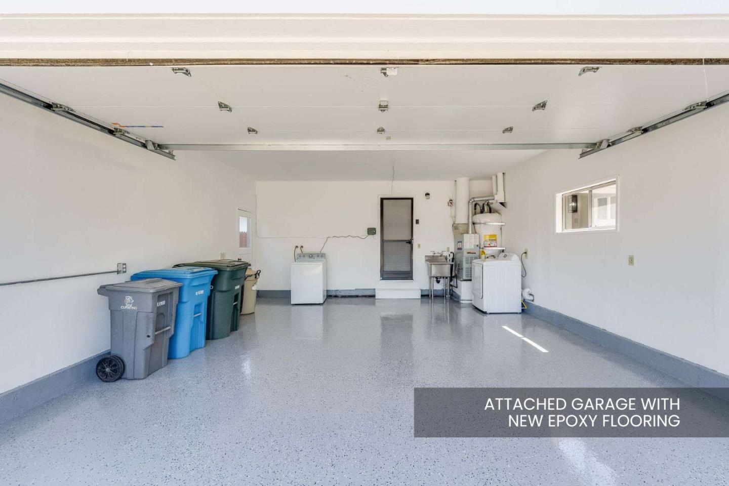 Detail Gallery Image 33 of 37 For 10800 W Estates Dr, Cupertino,  CA 95014 - 4 Beds | 2 Baths