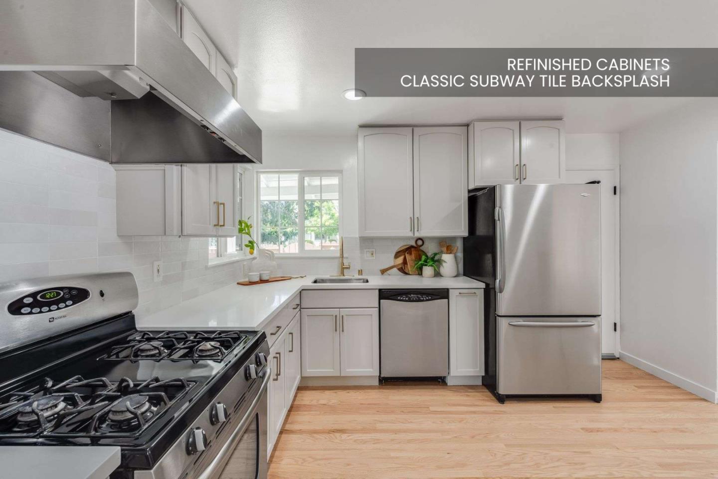 Detail Gallery Image 9 of 37 For 10800 W Estates Dr, Cupertino,  CA 95014 - 4 Beds | 2 Baths