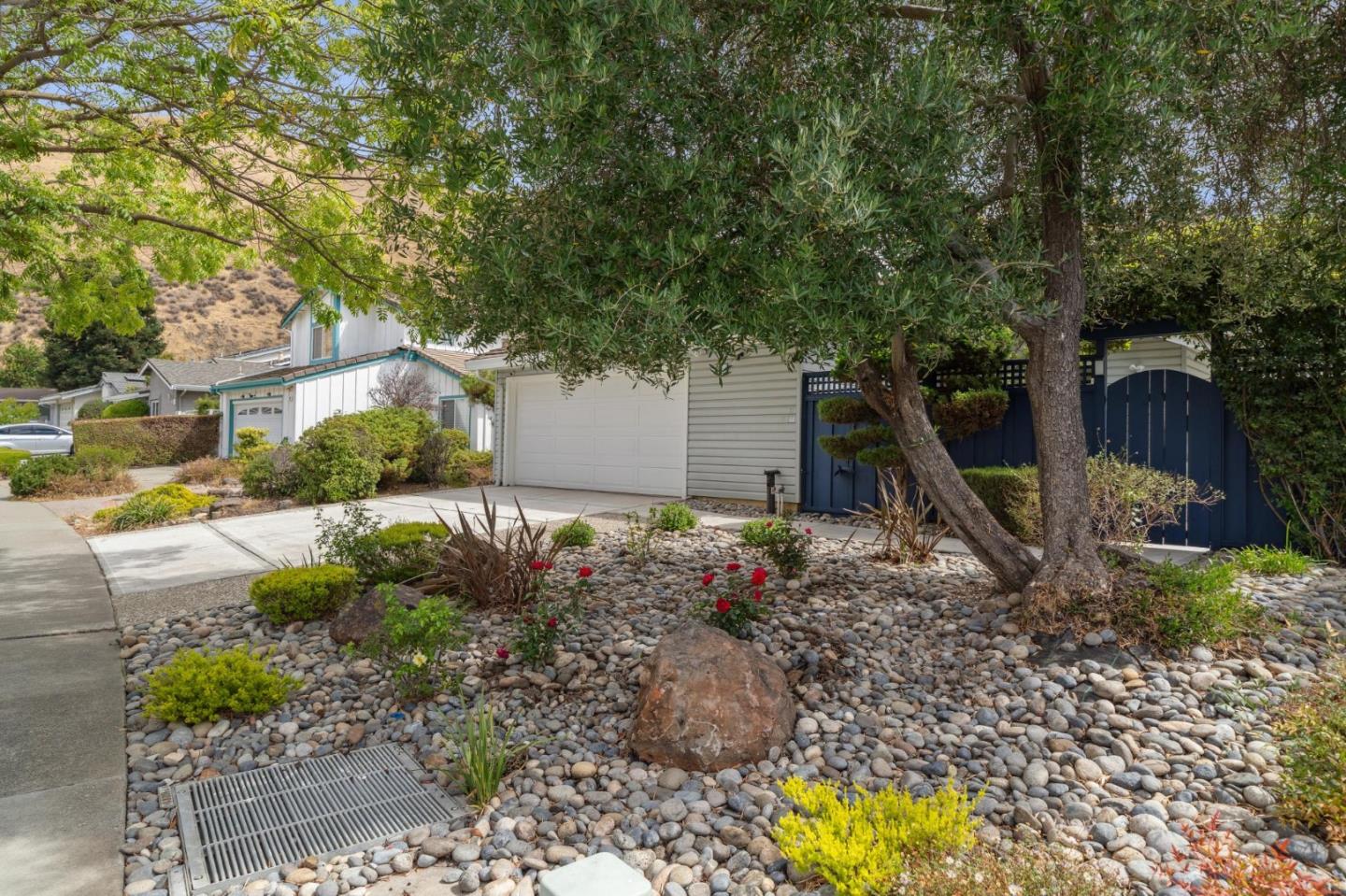 Detail Gallery Image 2 of 45 For 78 Snyder Way, Fremont,  CA 94536 - 4 Beds | 2 Baths