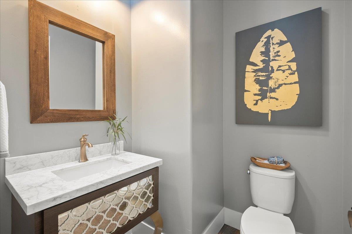 Detail Gallery Image 26 of 78 For 17435 Phillips Ave, Los Gatos,  CA 95030 - 4 Beds | 4/1 Baths