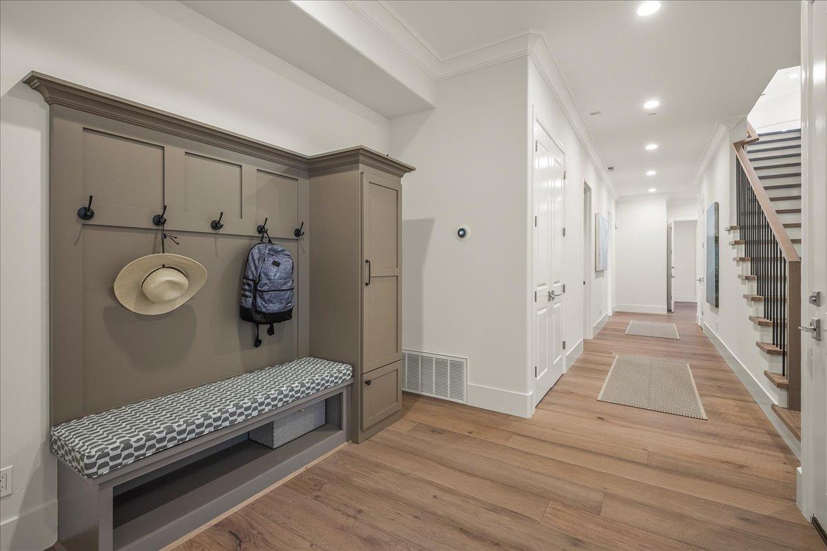 Detail Gallery Image 39 of 78 For 17435 Phillips Ave, Los Gatos,  CA 95030 - 4 Beds | 4/1 Baths