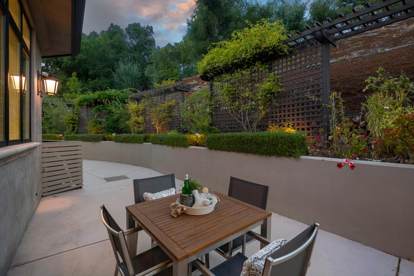 Detail Gallery Image 59 of 78 For 17435 Phillips Ave, Los Gatos,  CA 95030 - 4 Beds | 4/1 Baths