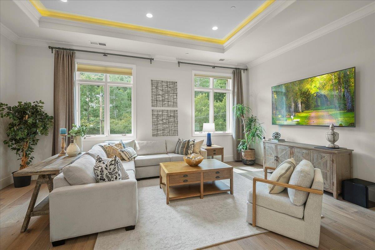 Detail Gallery Image 6 of 78 For 17435 Phillips Ave, Los Gatos,  CA 95030 - 4 Beds | 4/1 Baths