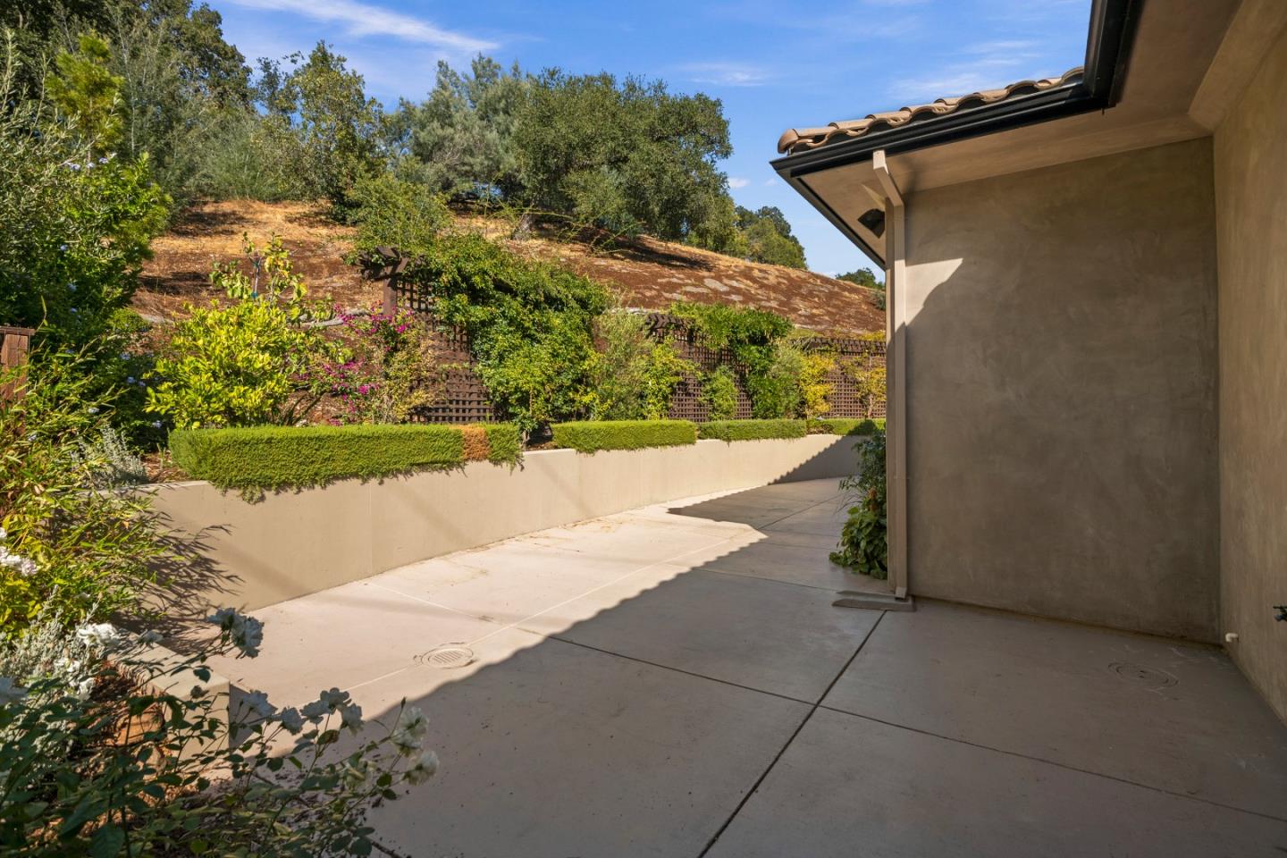 Detail Gallery Image 62 of 78 For 17435 Phillips Ave, Los Gatos,  CA 95030 - 4 Beds | 4/1 Baths