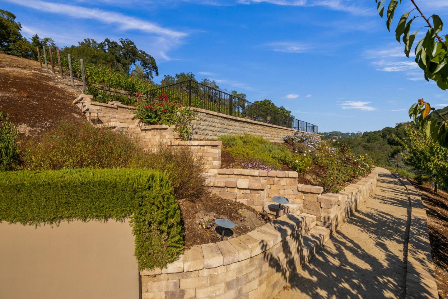 Detail Gallery Image 64 of 78 For 17435 Phillips Ave, Los Gatos,  CA 95030 - 4 Beds | 4/1 Baths