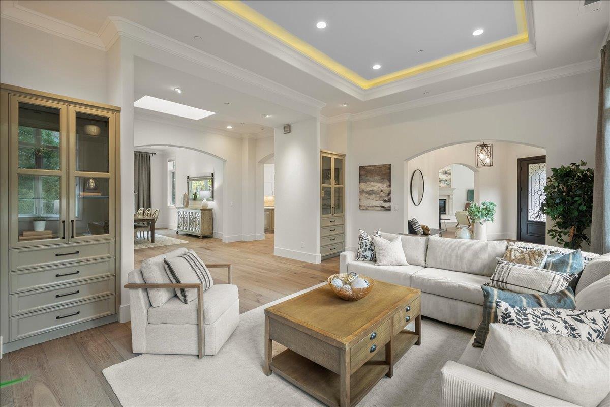 Detail Gallery Image 8 of 78 For 17435 Phillips Ave, Los Gatos,  CA 95030 - 4 Beds | 4/1 Baths