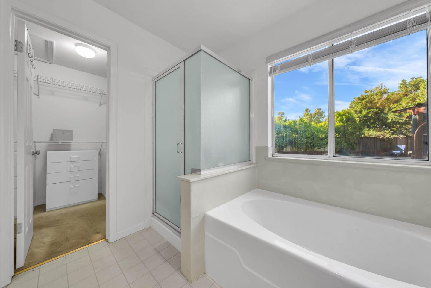 Detail Gallery Image 28 of 58 For 6370 Raspberry Ct, Gilroy,  CA 95020 - 4 Beds | 2/1 Baths