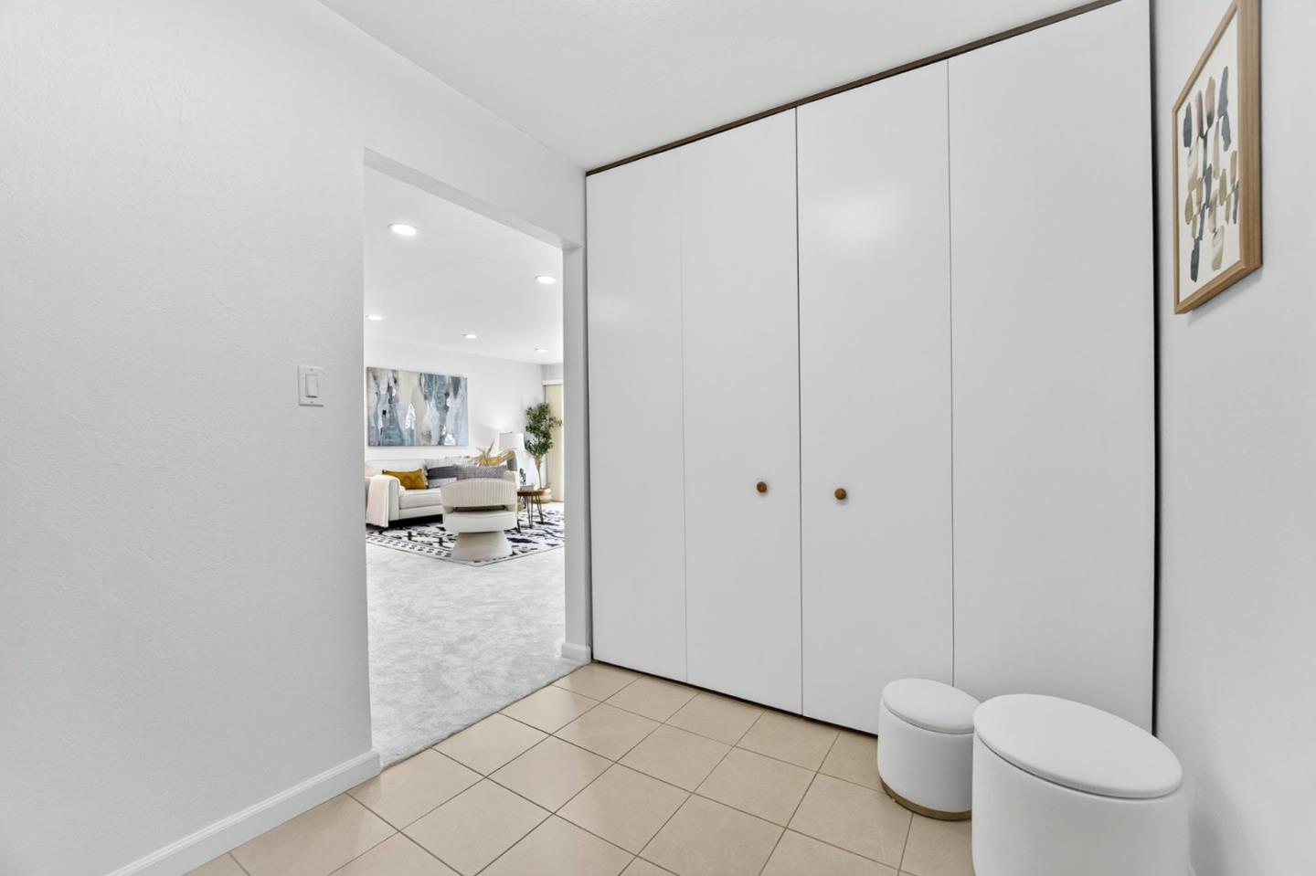 Detail Gallery Image 4 of 27 For 695 Mariposa Ave #204,  Oakland,  CA 94610 - 2 Beds | 2 Baths