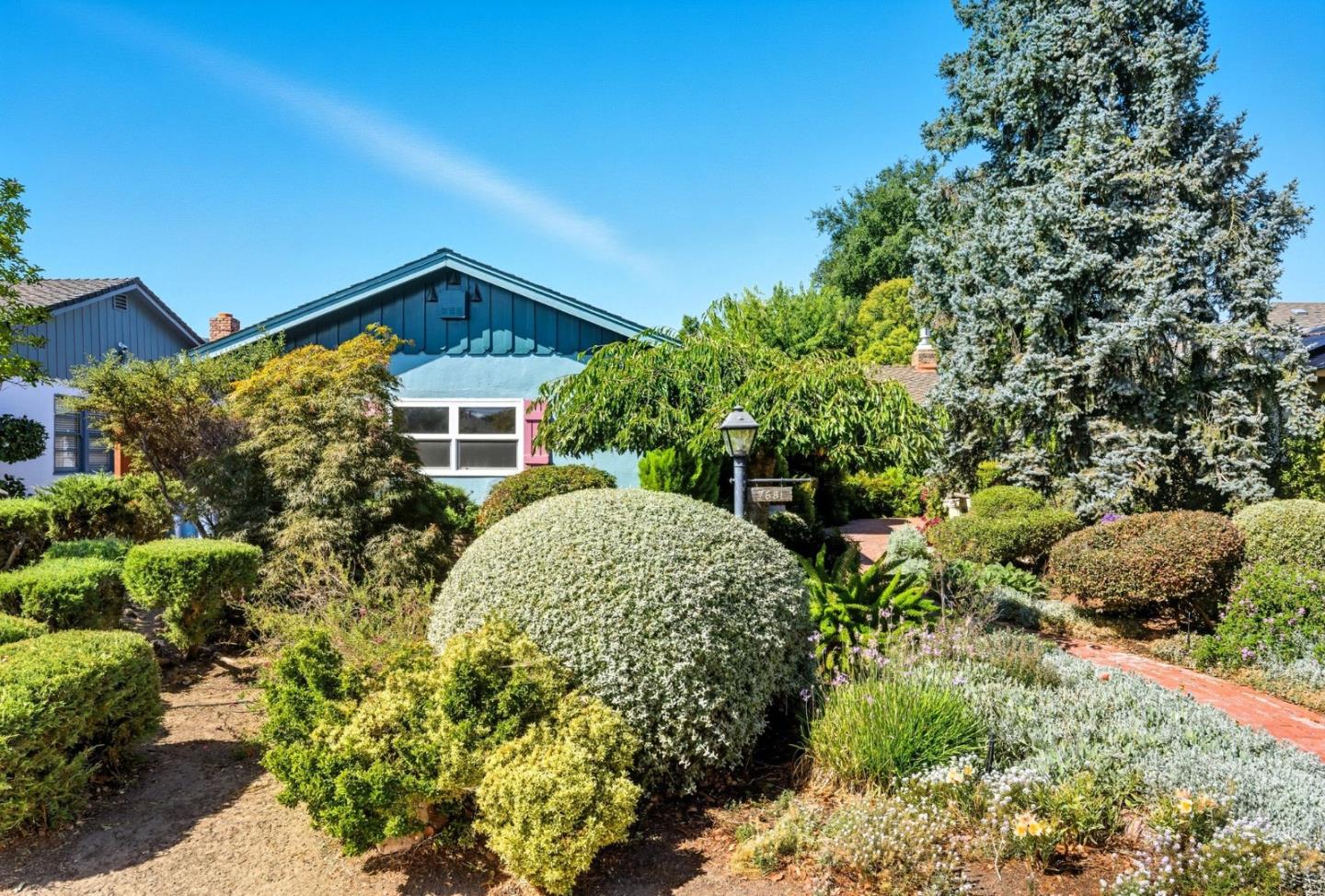 Detail Gallery Image 2 of 44 For 7681 Rea St, Gilroy,  CA 95020 - 3 Beds | 2 Baths