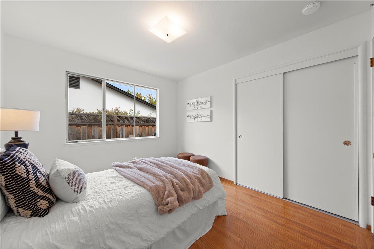 Detail Gallery Image 18 of 29 For 1467 Dove Ln, Sunnyvale,  CA 94087 - 3 Beds | 2 Baths