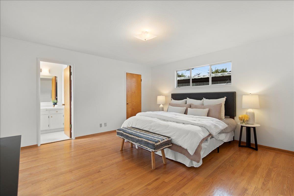 Detail Gallery Image 20 of 29 For 1467 Dove Ln, Sunnyvale,  CA 94087 - 3 Beds | 2 Baths
