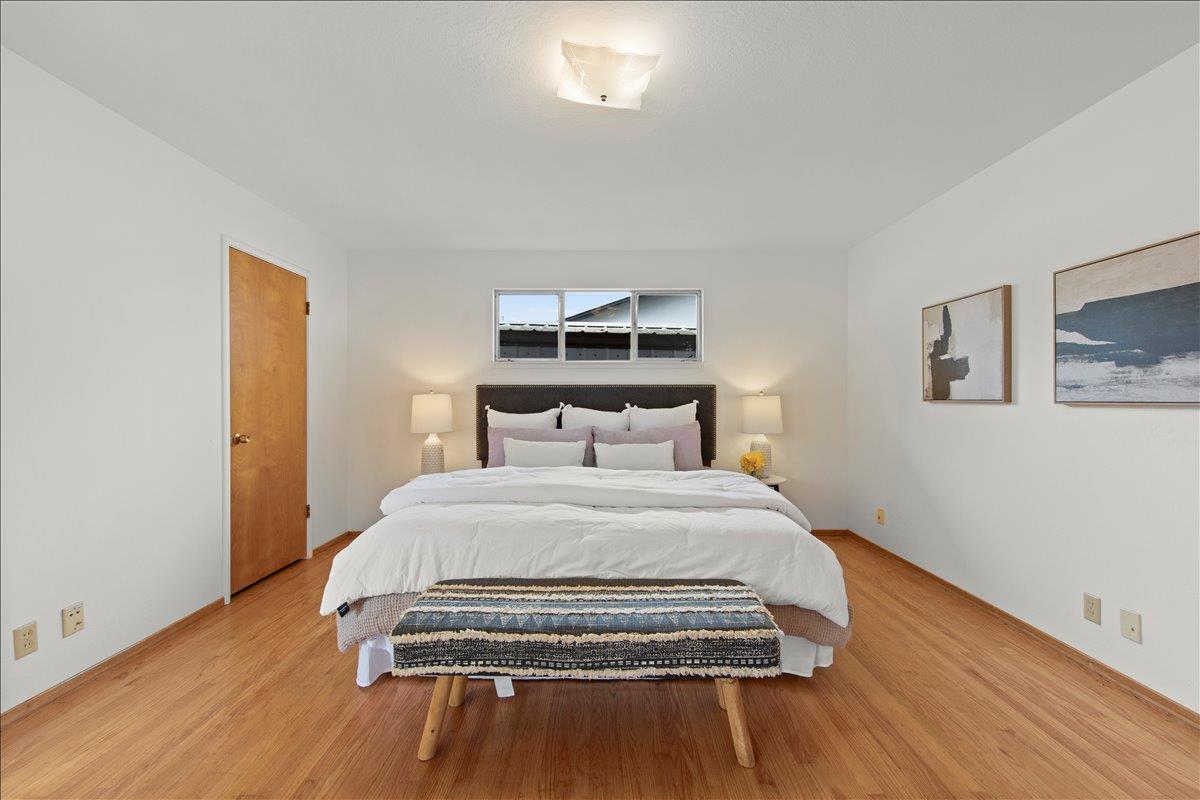 Detail Gallery Image 21 of 29 For 1467 Dove Ln, Sunnyvale,  CA 94087 - 3 Beds | 2 Baths