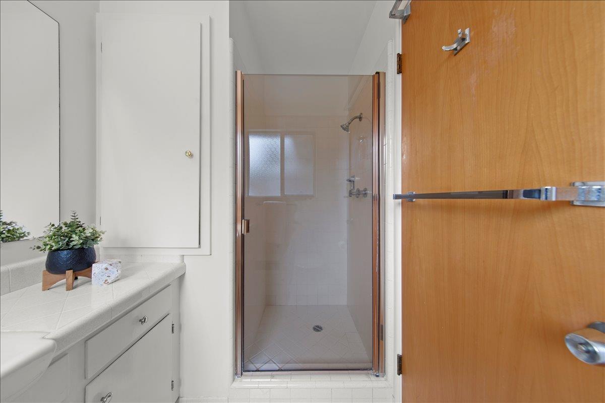 Detail Gallery Image 25 of 29 For 1467 Dove Ln, Sunnyvale,  CA 94087 - 3 Beds | 2 Baths
