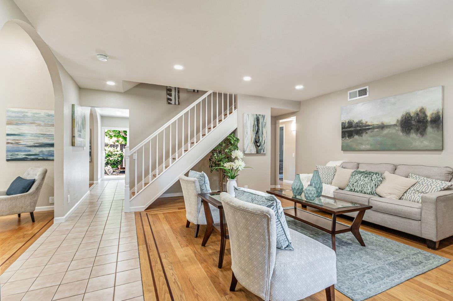 Detail Gallery Image 4 of 38 For 6239 Mahan Dr, San Jose,  CA 95123 - 4 Beds | 2 Baths