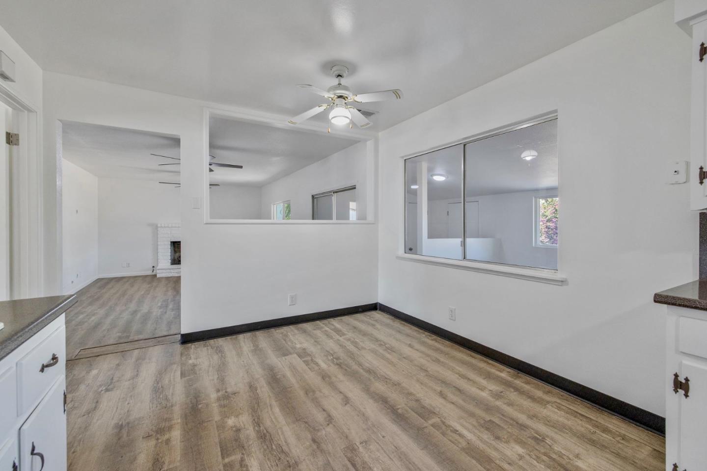 Detail Gallery Image 13 of 31 For 384 E Gail Ave, Tulare,  CA 93274 - 3 Beds | 2 Baths