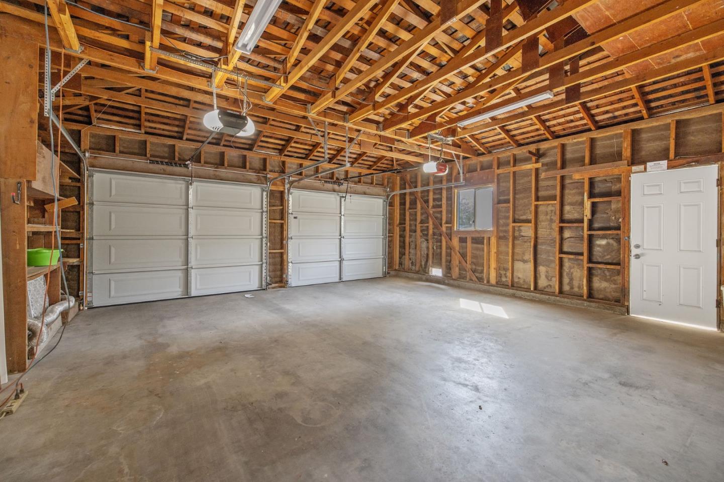 Detail Gallery Image 28 of 31 For 384 E Gail Ave, Tulare,  CA 93274 - 3 Beds | 2 Baths
