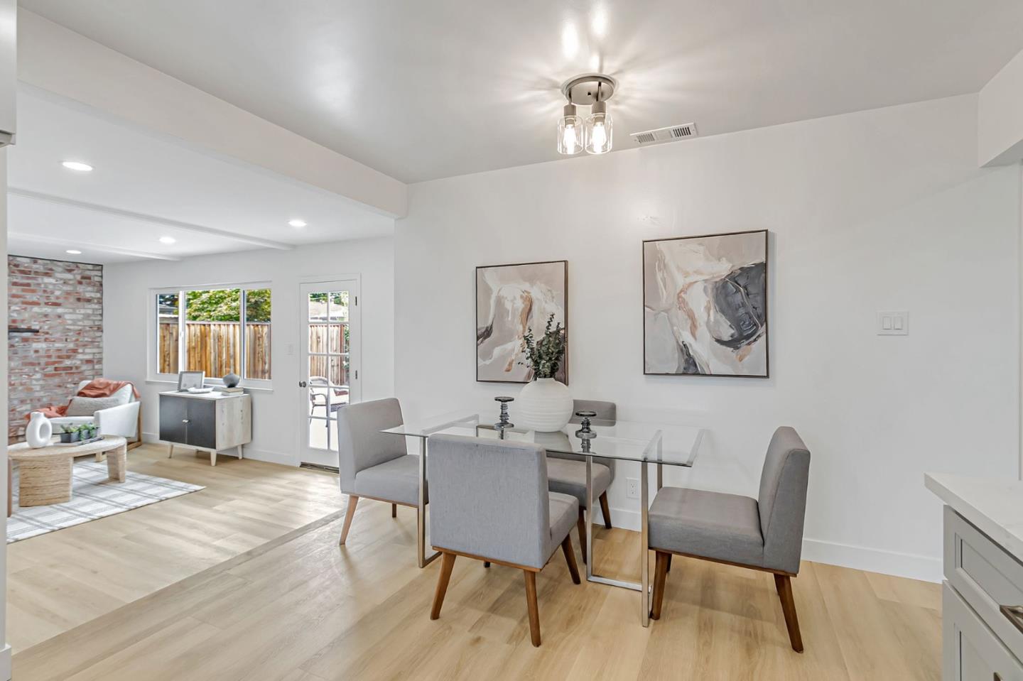Detail Gallery Image 11 of 32 For 1886 Bernice Way, San Jose,  CA 95124 - 3 Beds | 2 Baths