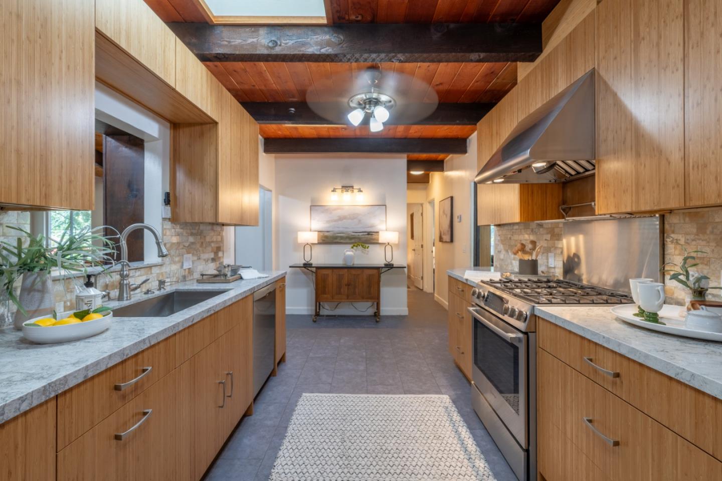 Detail Gallery Image 7 of 32 For 17900 Cachagua Rd, Carmel Valley,  CA 93924 - 2 Beds | 1 Baths