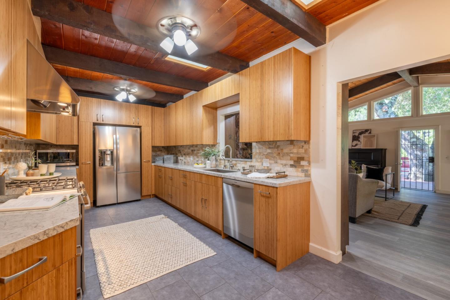 Detail Gallery Image 8 of 32 For 17900 Cachagua Rd, Carmel Valley,  CA 93924 - 2 Beds | 1 Baths