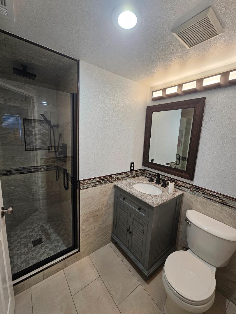 Detail Gallery Image 18 of 21 For 1990 Harvest Landing Ct, Tracy,  CA 95376 - 4 Beds | 3 Baths