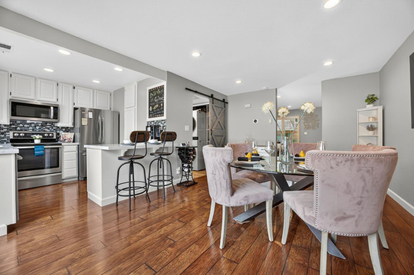 Detail Gallery Image 9 of 42 For 4614 Black River Ct, San Jose,  CA 95136 - 3 Beds | 2/1 Baths