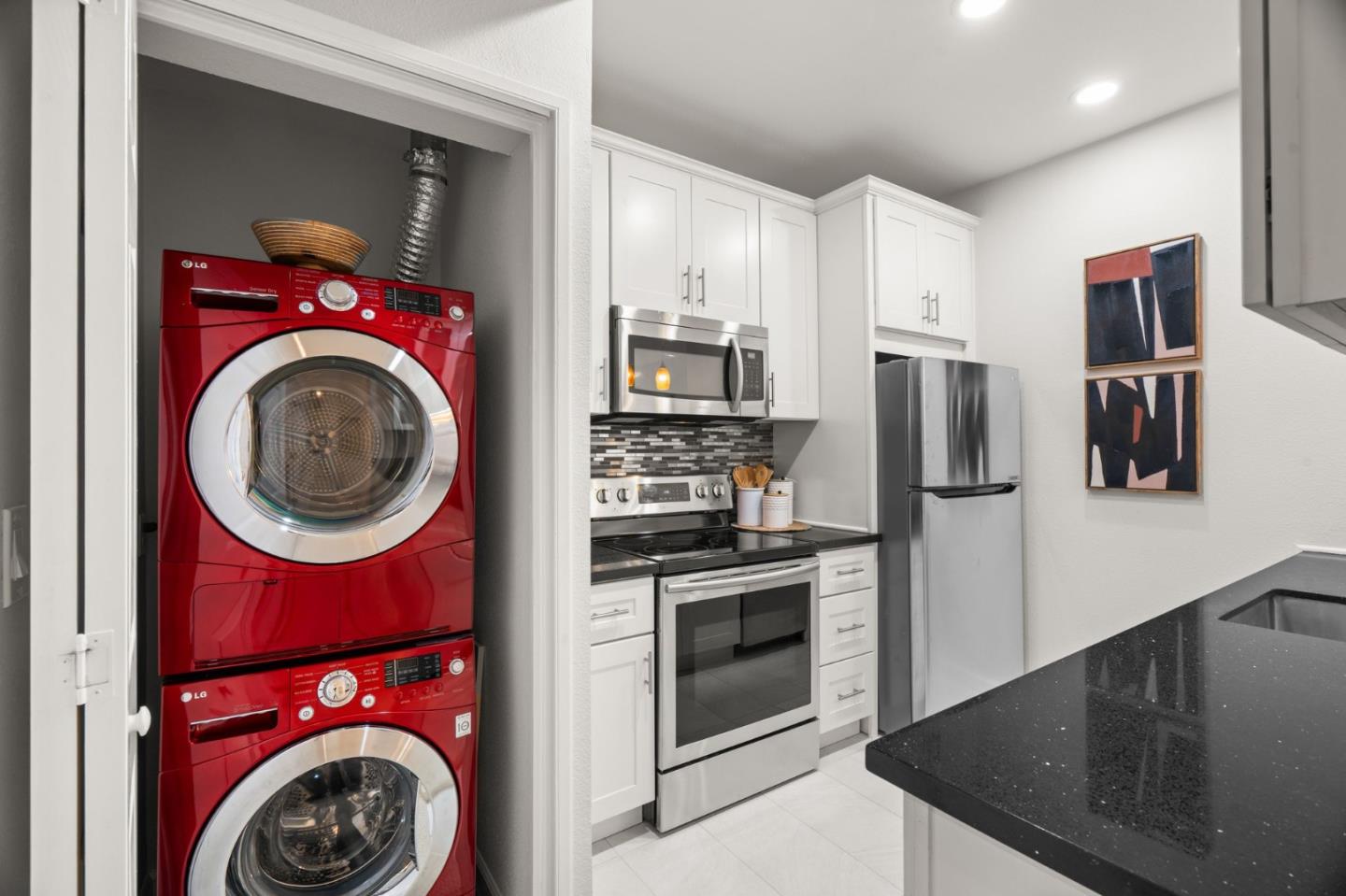 Detail Gallery Image 12 of 33 For 2255 Showers Dr #421,  Mountain View,  CA 94040 - 1 Beds | 1 Baths