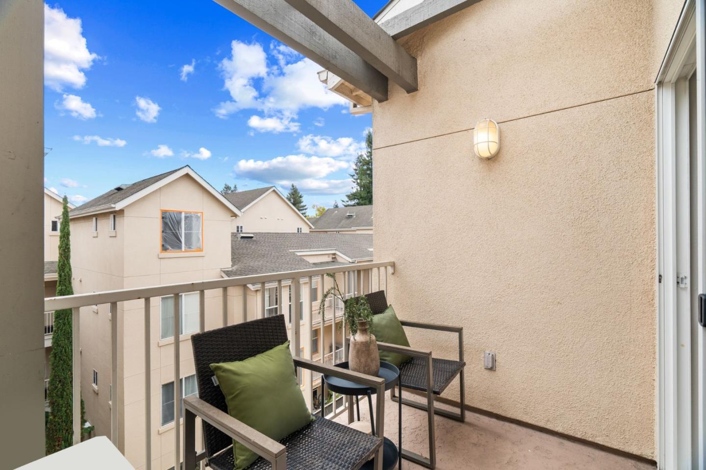Detail Gallery Image 22 of 33 For 2255 Showers Dr #421,  Mountain View,  CA 94040 - 1 Beds | 1 Baths