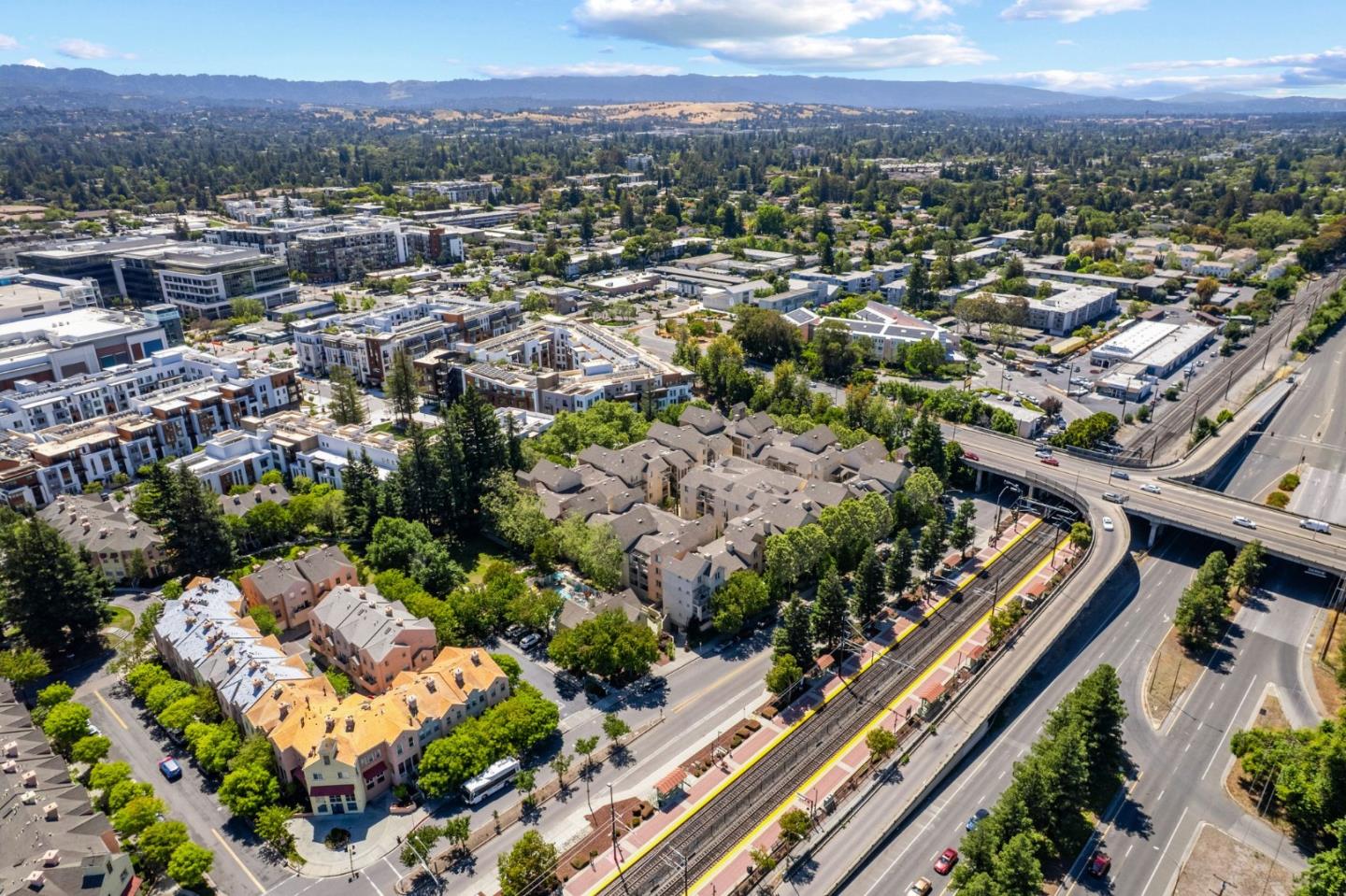 Detail Gallery Image 32 of 33 For 2255 Showers Dr #421,  Mountain View,  CA 94040 - 1 Beds | 1 Baths