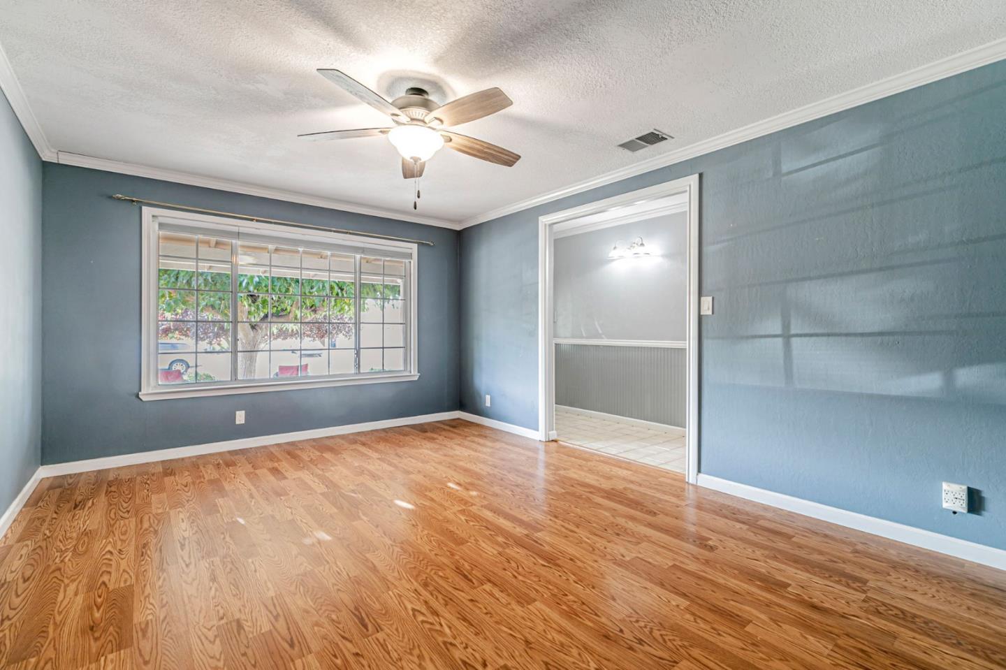 Detail Gallery Image 11 of 66 For 5870 Cabral Ave, San Jose,  CA 95123 - 3 Beds | 2 Baths