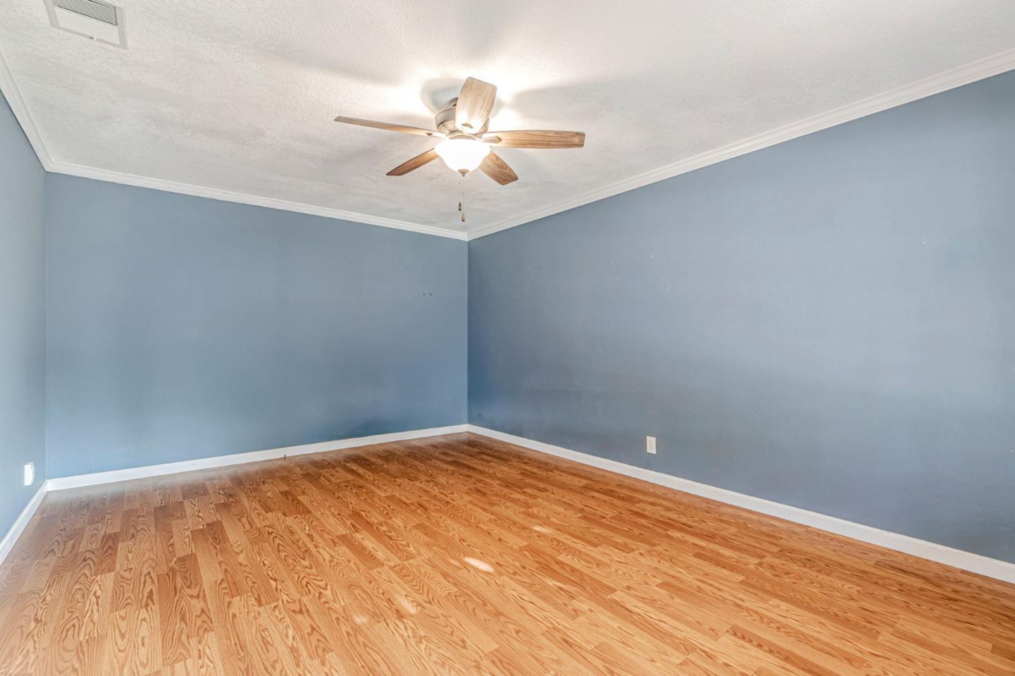 Detail Gallery Image 12 of 66 For 5870 Cabral Ave, San Jose,  CA 95123 - 3 Beds | 2 Baths