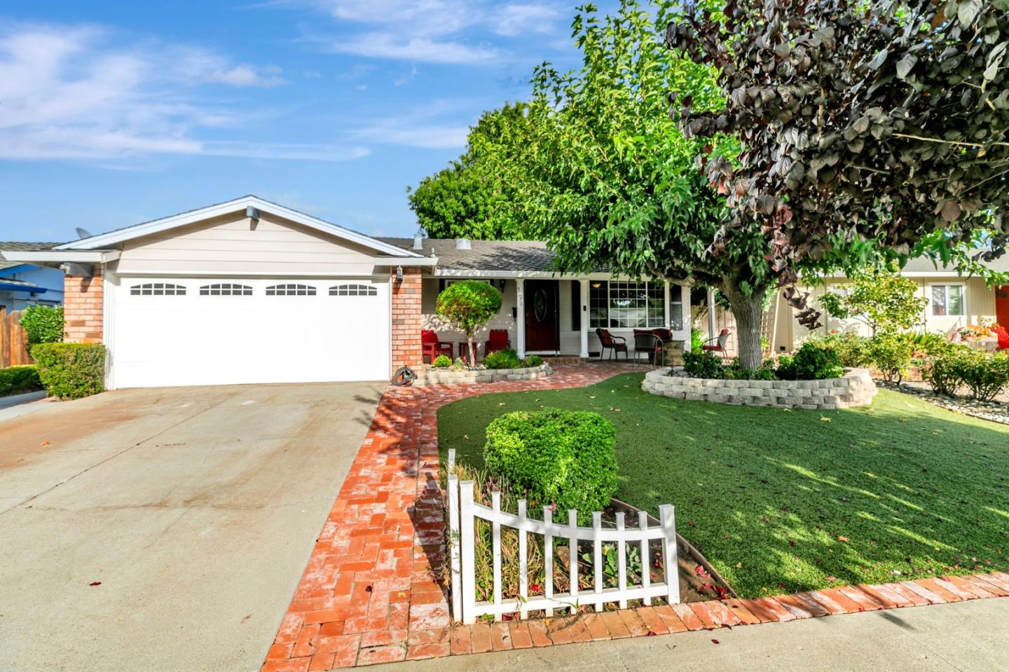 Detail Gallery Image 2 of 66 For 5870 Cabral Ave, San Jose,  CA 95123 - 3 Beds | 2 Baths