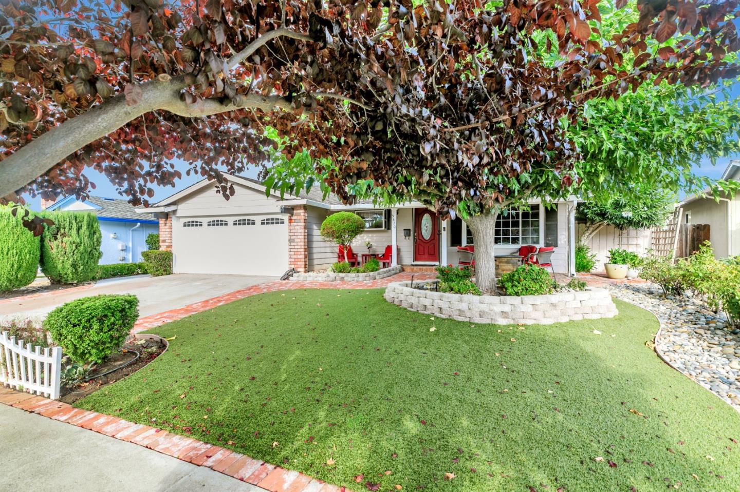 Detail Gallery Image 3 of 66 For 5870 Cabral Ave, San Jose,  CA 95123 - 3 Beds | 2 Baths
