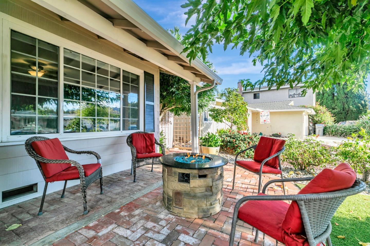 Detail Gallery Image 6 of 66 For 5870 Cabral Ave, San Jose,  CA 95123 - 3 Beds | 2 Baths