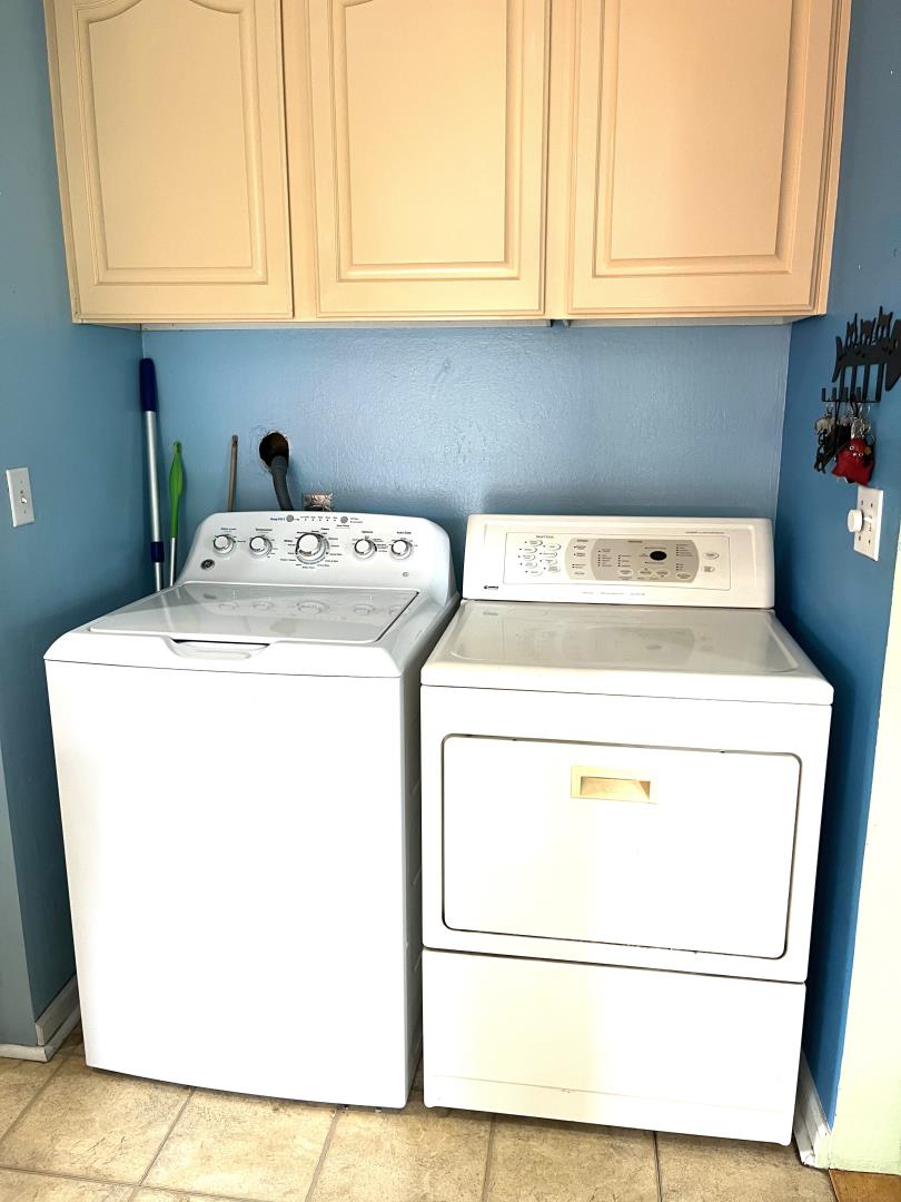 Detail Gallery Image 21 of 29 For 517 Sumner Ave, Aptos,  CA 95003 - 2 Beds | 2 Baths